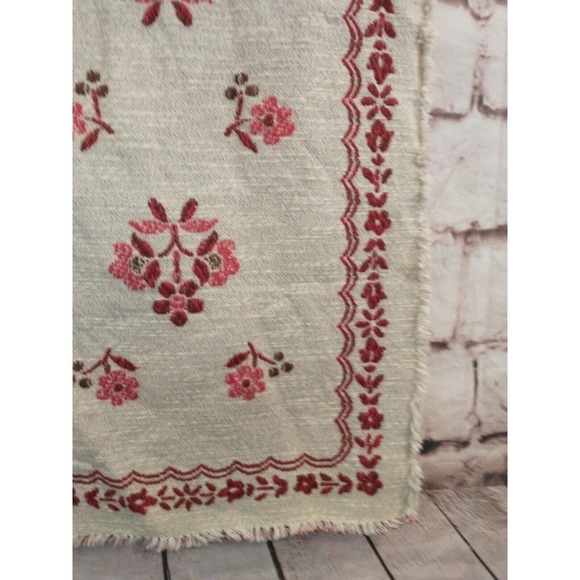 Floral Tyrol Austria Embroidered Table Runner 28.5 x 13 Red Cream Brown Beige - Picture 6 of 9
